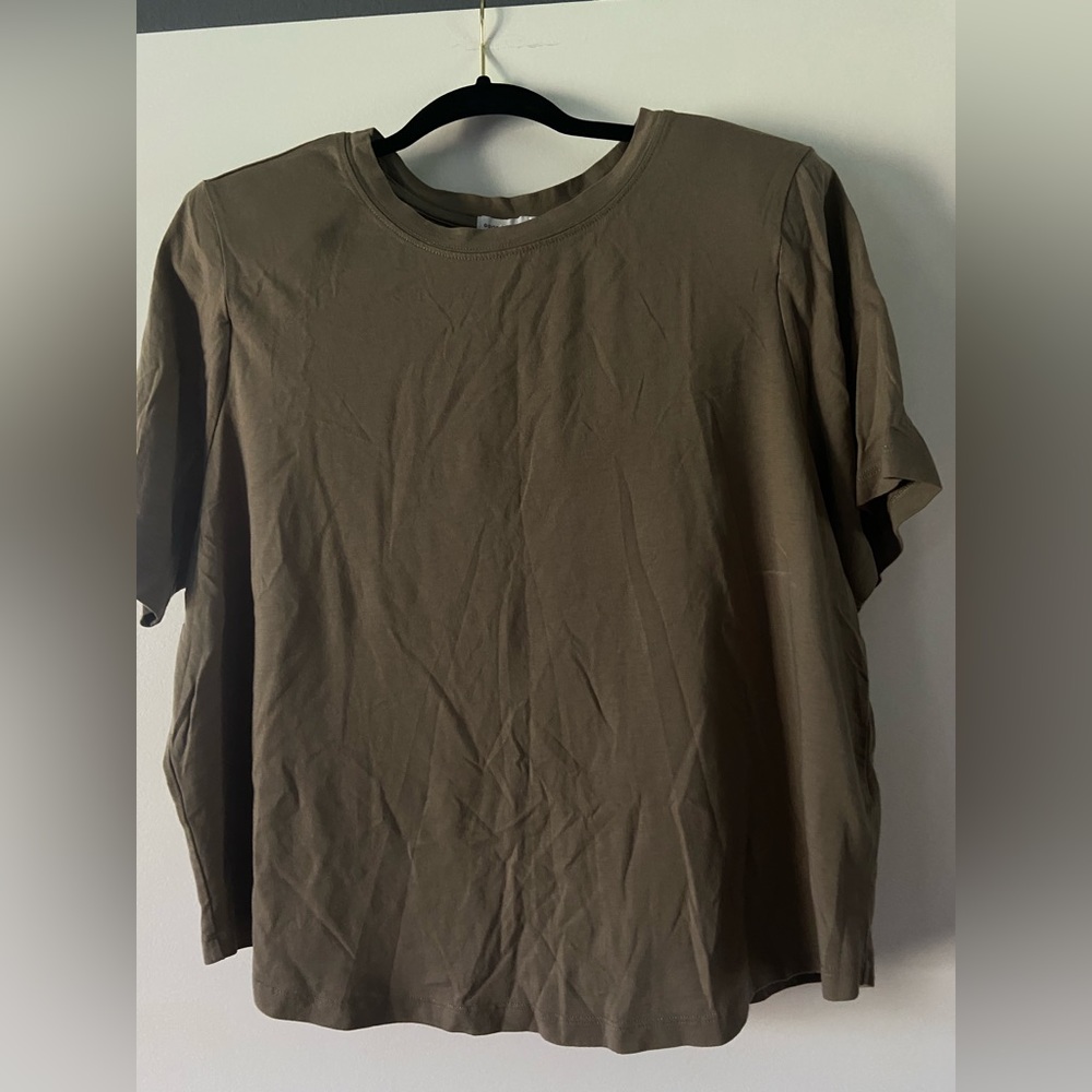 Good American muscle T-shirt
